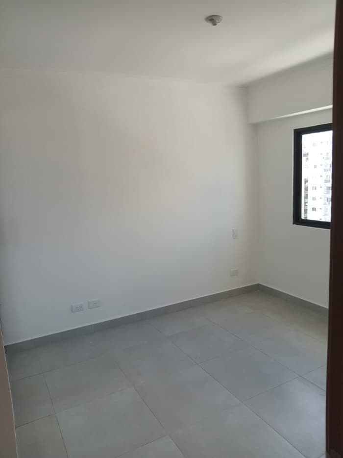 Apartamento de 2 hab en Evaristo Morales — foto 4