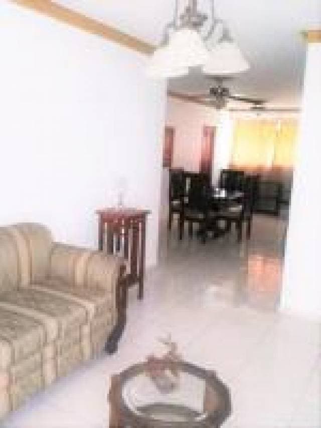 APARTAMENTO AMUEBLADO EN RINCON LARGO SANTIAGO — foto 2