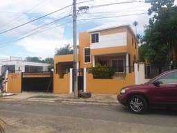 CASA EN RENTA EN PRADOS DEL YAQUE