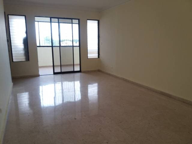 APARTAMENTO EN VENTA EN LA MORALEJA — foto 2