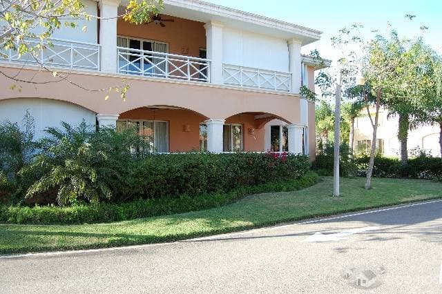 Apartamento en Brisas de Guavaberry. — foto 1