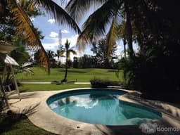 Hermosa villa con piscina privada